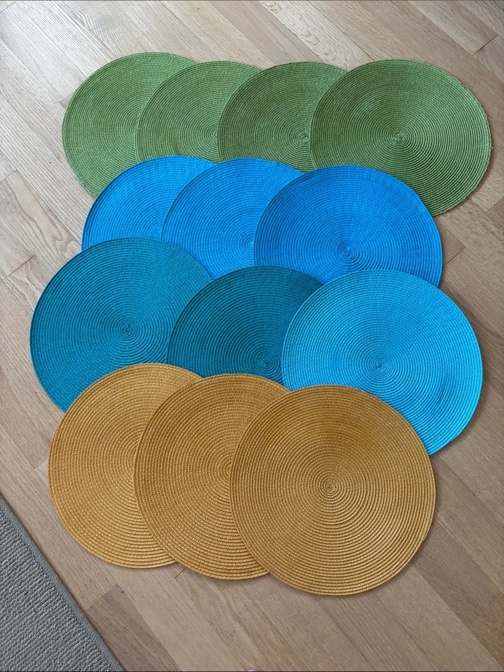 Placemats ROUND bundle/13 various colors